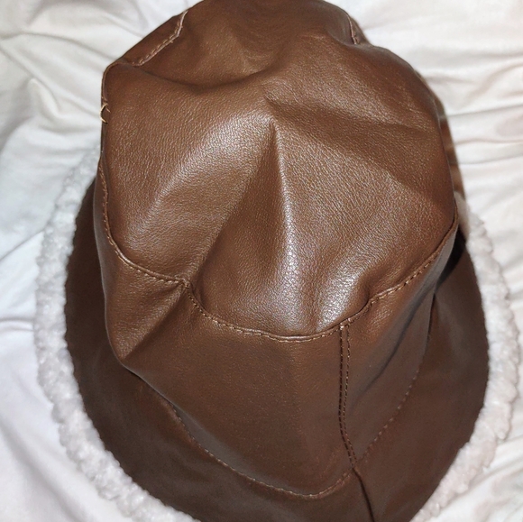 Fashion Nova "Got You Staring" Chocolate Bucket Hat! - Picture 3 of 7